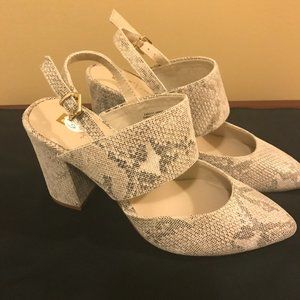 Born in California Women's shoe Cream black 6.5